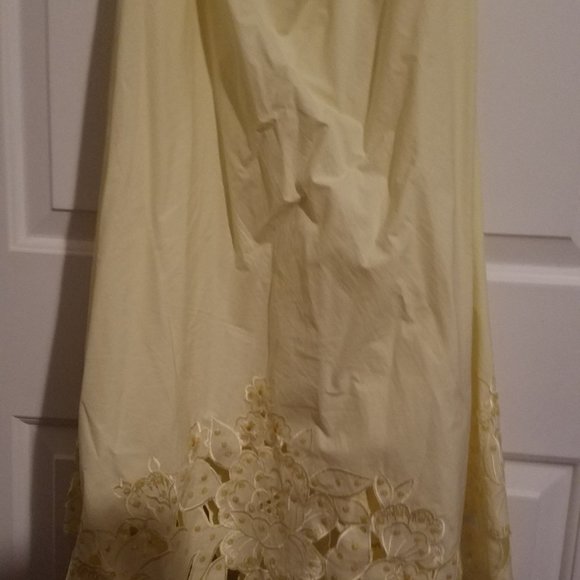 Skirt with lace.100 % cotton. NWOT.